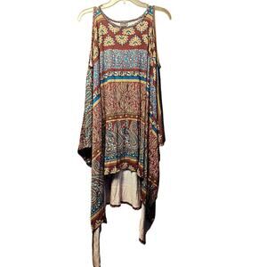 Shawl Dawls cold shoulder poncho top one size